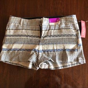 NWT Tribal patterned cloth shorts